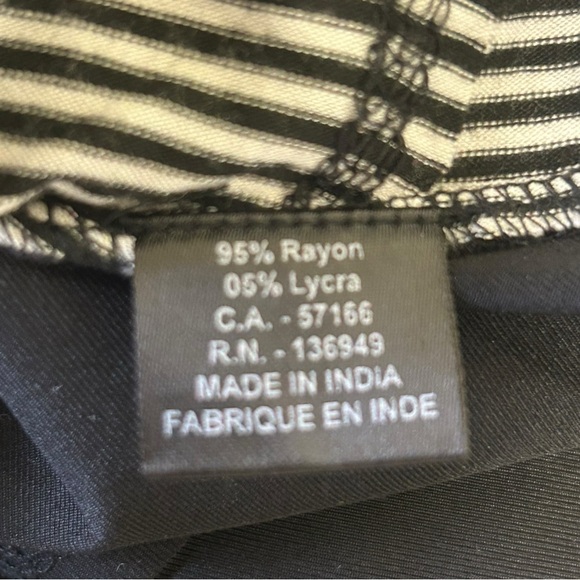 Tango Mango Artistic Portrait Print Maxi Dress Striped Black White M - Picture 8 of 8